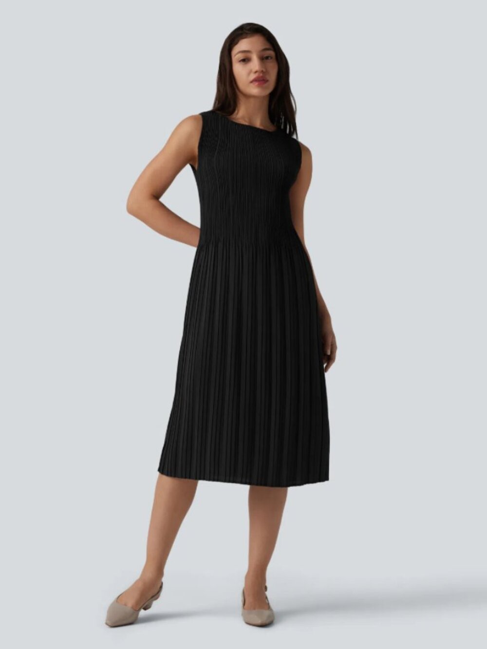 NWT HALARA Boat Neck Sleeveless Plisse Midi Work Dress Stretch Minimalist Chic M